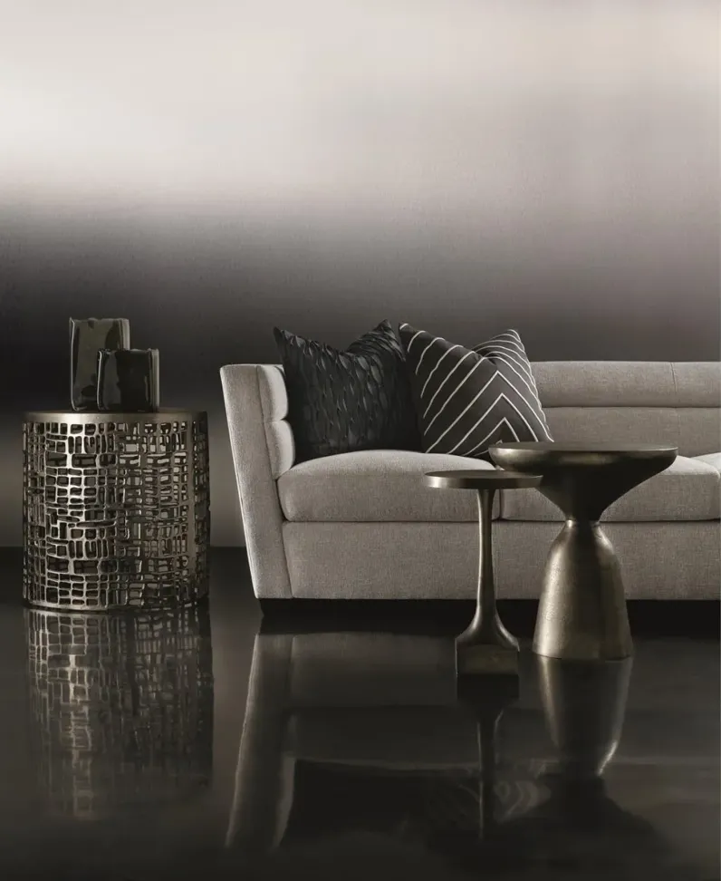 100666-bernhardt-thatcher-accent-table-19-75-1.webp