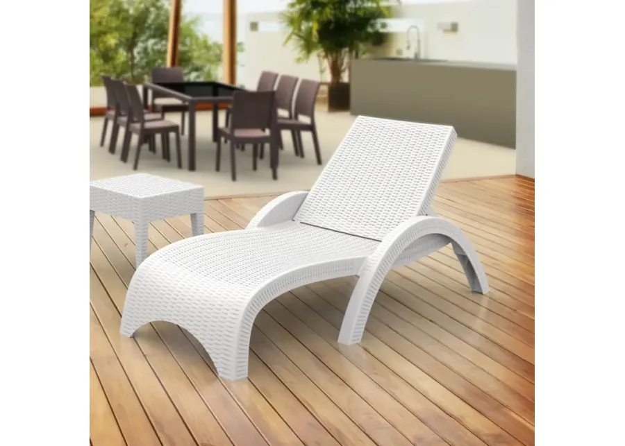 Compamia Miami Resin Wickerlook Chaise Lounge Chair White
