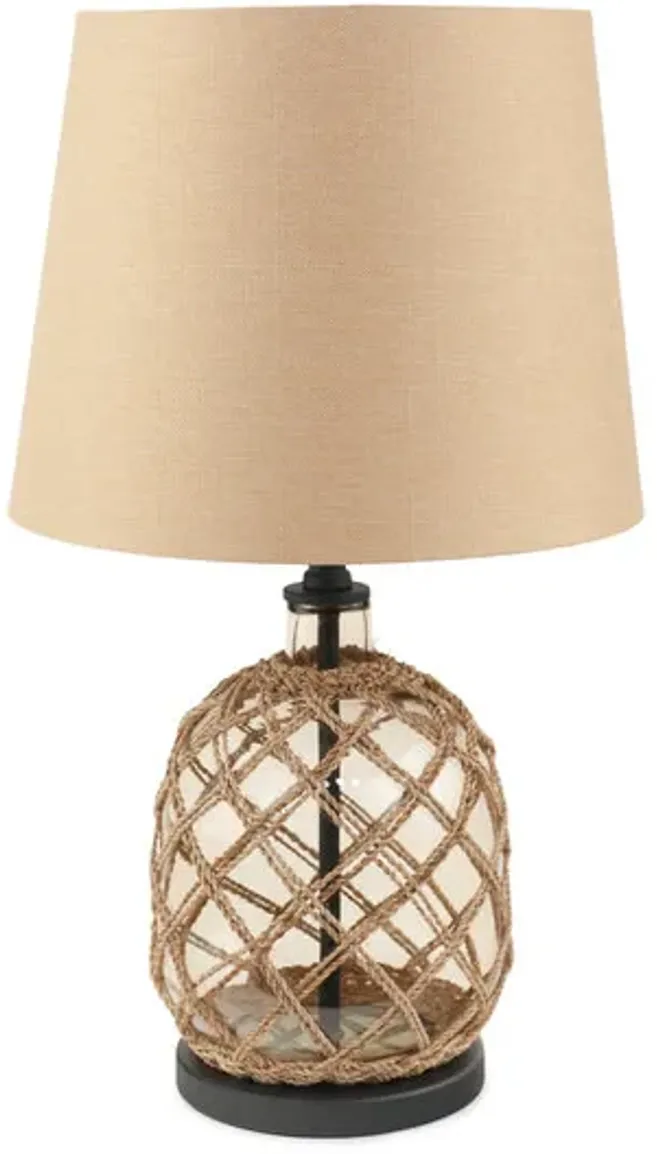 10483-sawyer-table-lamp-1.webp