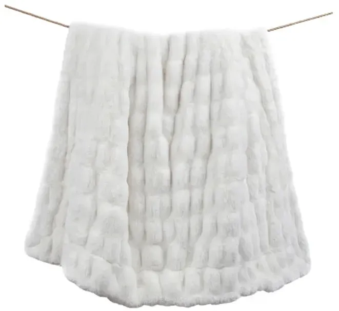10509-ruched-throw-blanket-1.webp