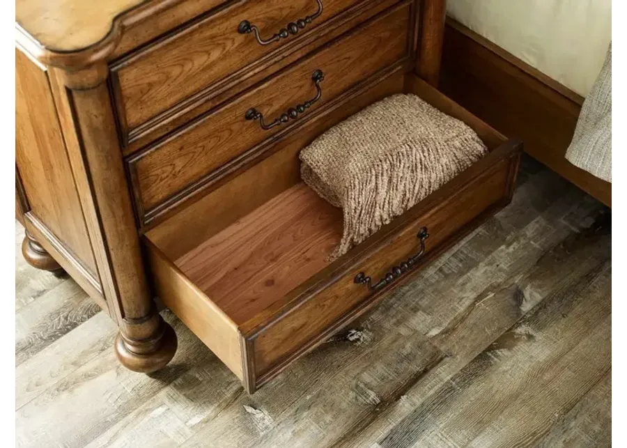 American Drew Berkshire Edmisten Warm Cognac Bachelor's Chest-36