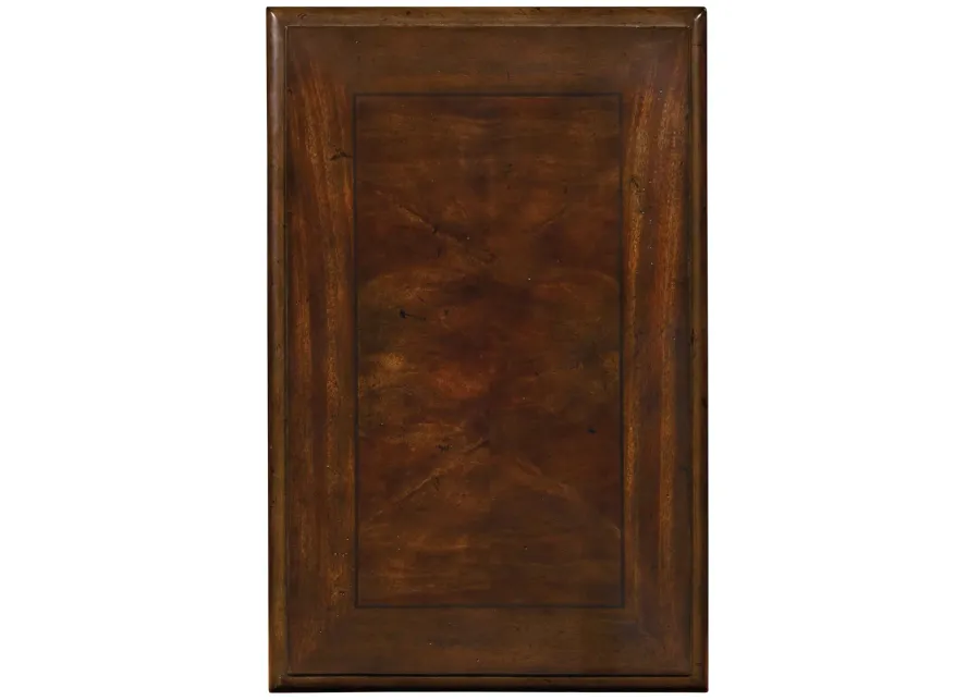 Hooker Furniture Leesburg Chairside Chest-16