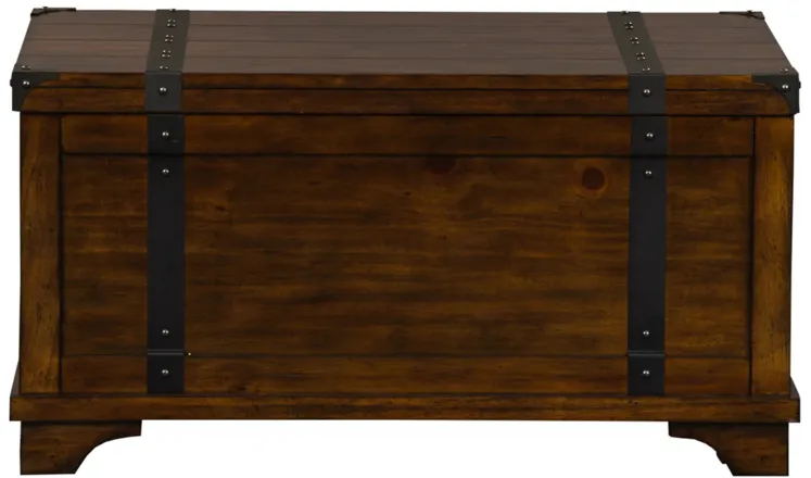 108175-liberty-furniture-storage-trunk-aspen-skies-chest-38-1.webp