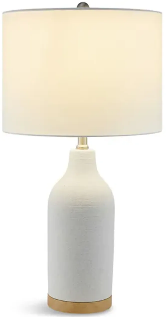 10963-myrna-table-lamp-1.webp