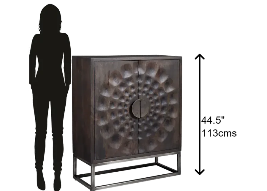 Hekman Circle Carved Door Cabinet-35