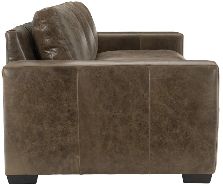 113659-bernhardt-dawkins-leather-sofa-94-1.webp