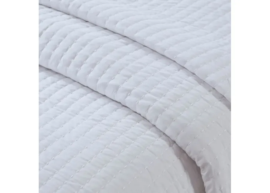 Olliix Madison Park Keaton White King/California King Quilt Set-104