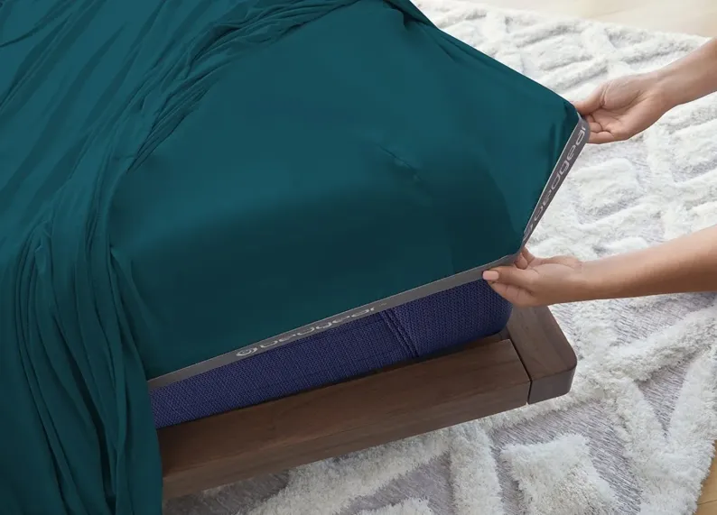 114344-bedgear-king-deep-teal-hyper-cotton-sheet-set-80-1.webp