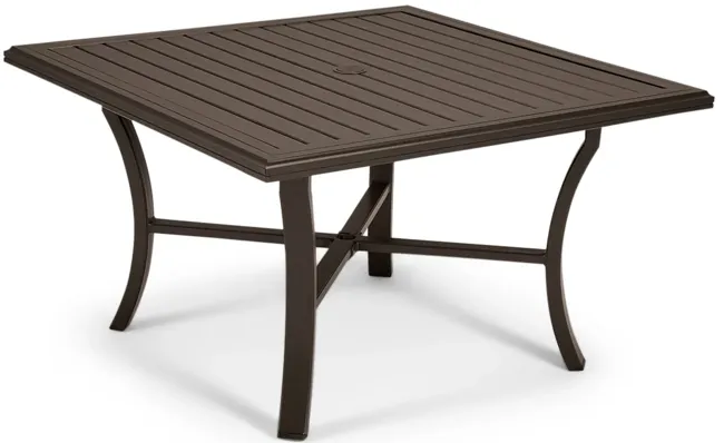 11771-banchetto-patio-dining-table-1.webp
