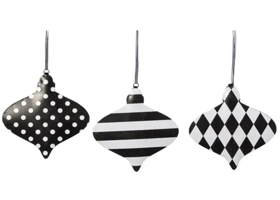 Assorted Black White Flat Finals