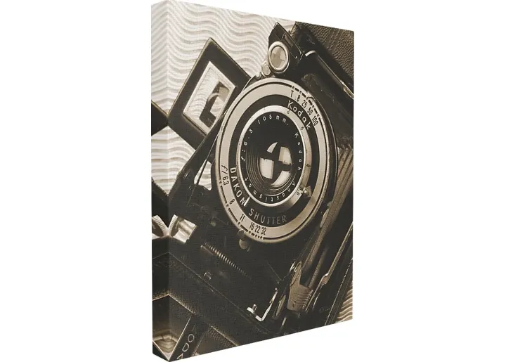 16606-vintage-lens-artwork-24-1.webp