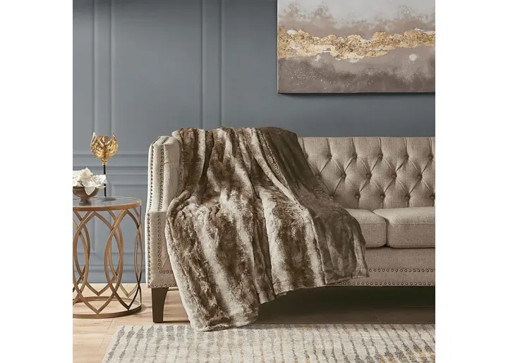 18158-bregenz-brown-throw-blanket-brown-1.webp