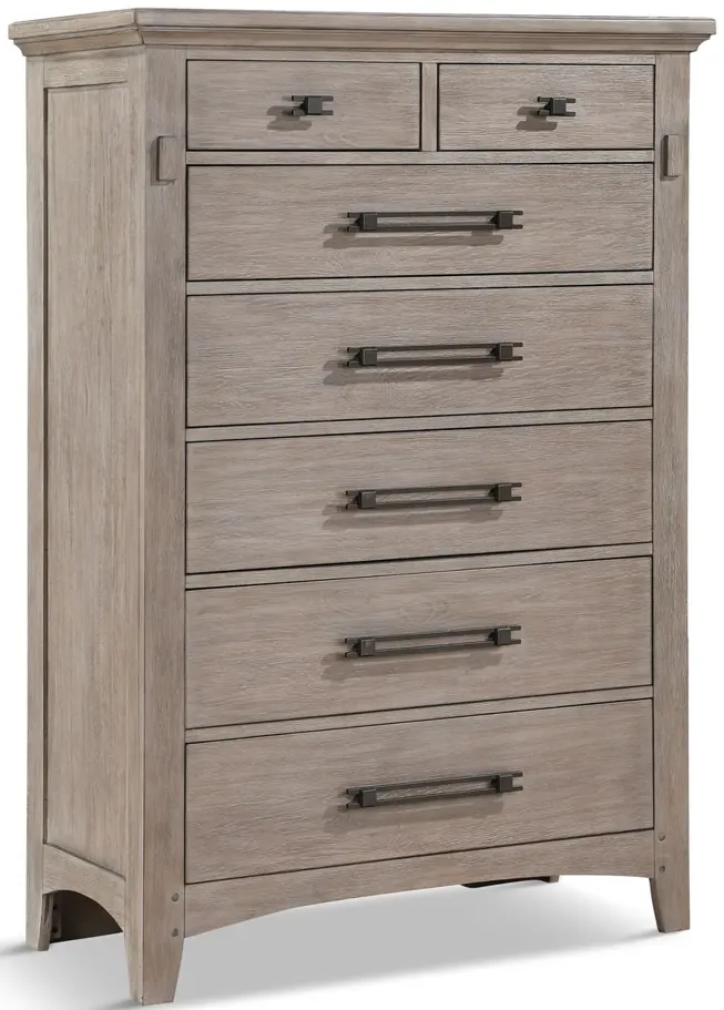 2122-brooks-boulevard-chest-1.webp