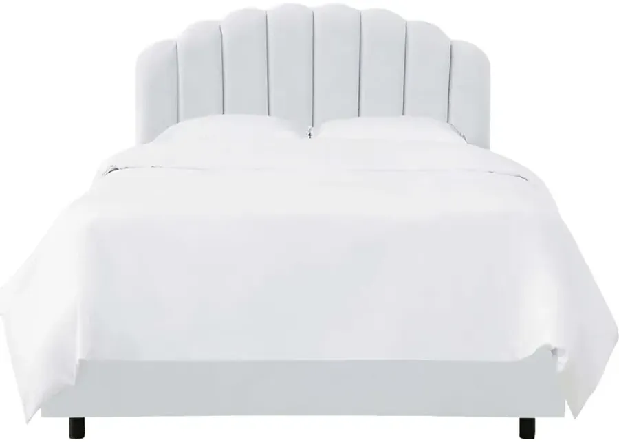Eloisan White Full Bed-White