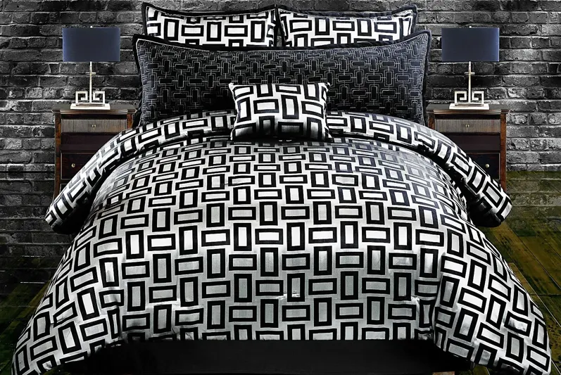 32653-aspunwall-black-silver-5-pc-queen-comforter-set-black-silver-1.webp