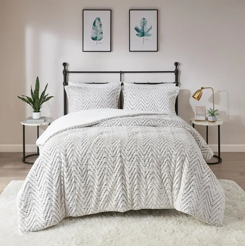 3269-adelyn-ultra-plush-king-comforter-set-1.webp