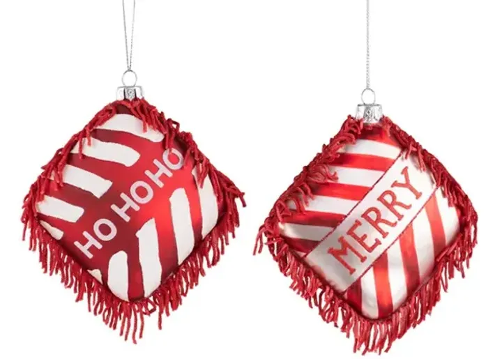 3524-glass-pillow-ornaments-1.webp