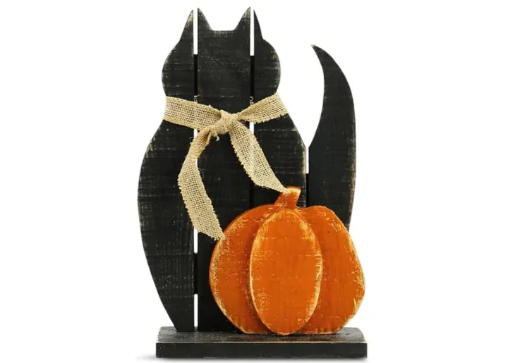 3949-cat-with-pumpkin-1.webp