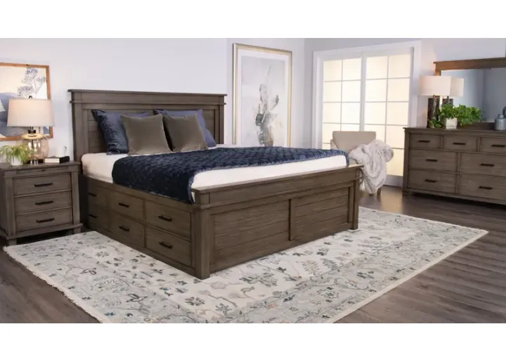 439-river-falls-king-captains-bedroom-suite-1.webp