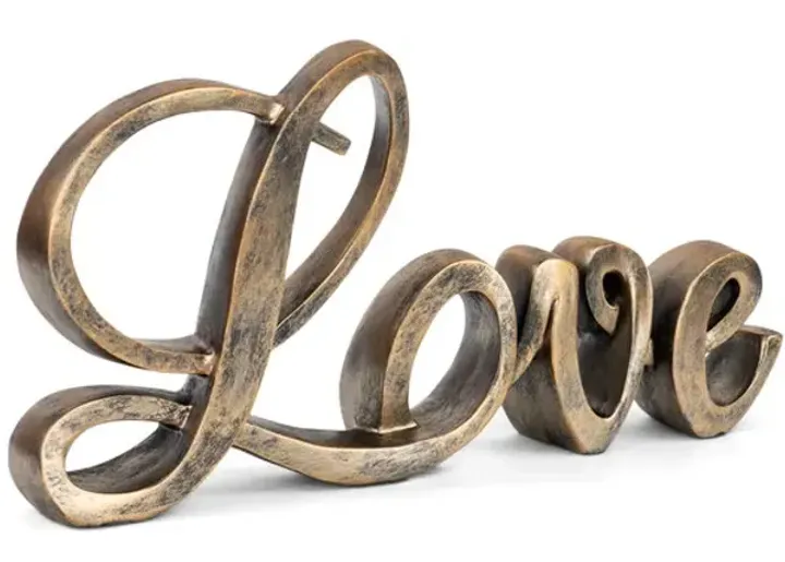 5633-love-sculpture-1.webp
