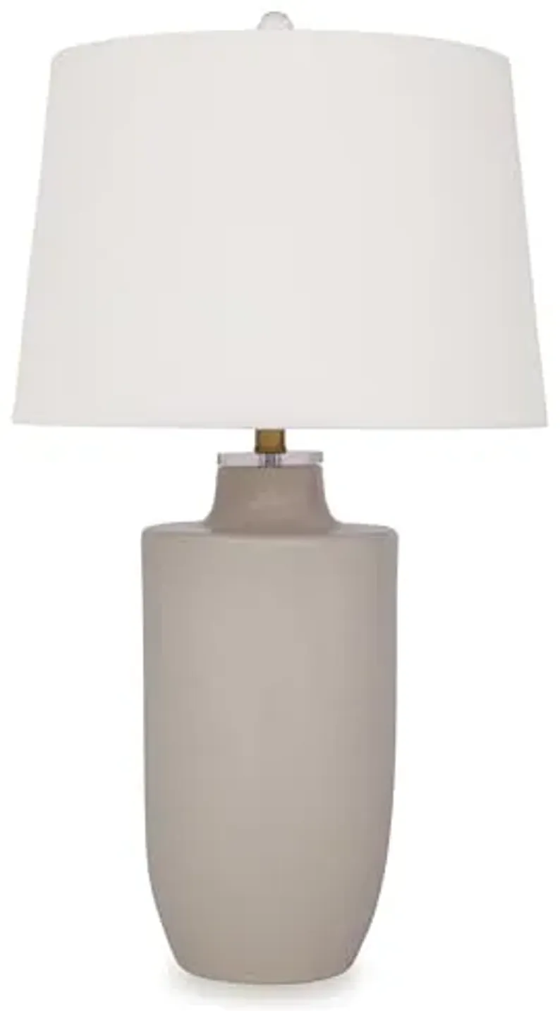 62678-signature-design-by-ashley-cylener-vintage-ceramic-table-lamp-with-3-way-switch-white-beige-white-amp-beige-1.webp