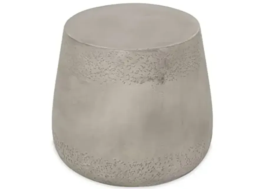 Christopher Knight Home Phoebe Outdoor Contemporary Lightweight Concrete Accent Side Table-Grey
