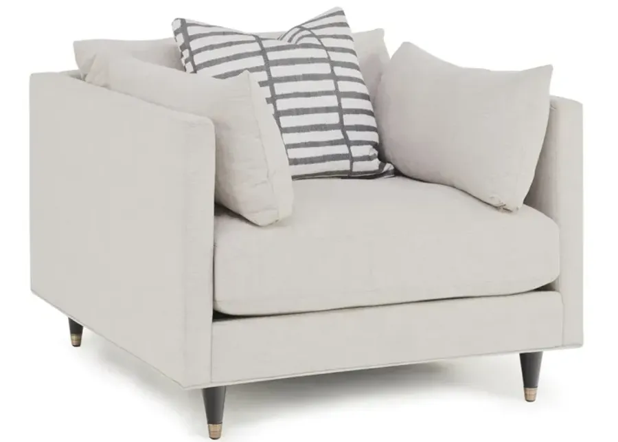 Pia II Chair