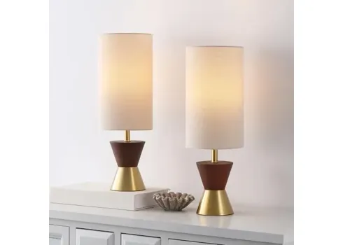 71018-safavieh-lighting-collection-trea-brass-dark-walnut-20-inch-table-lamp-set-of-2-7-1.webp