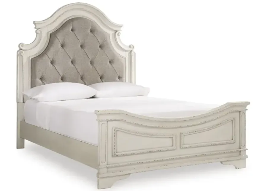 Realyn California King Upholstered Panel Bed-82