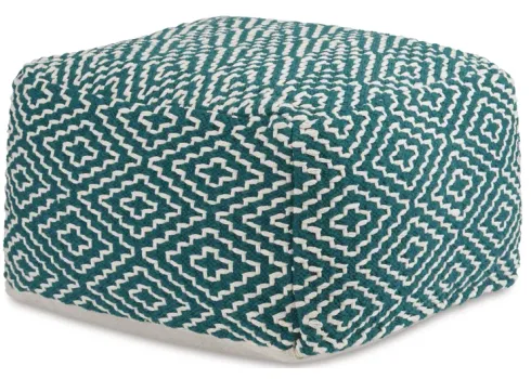 73042-brynnsen-pouf-23-1.webp