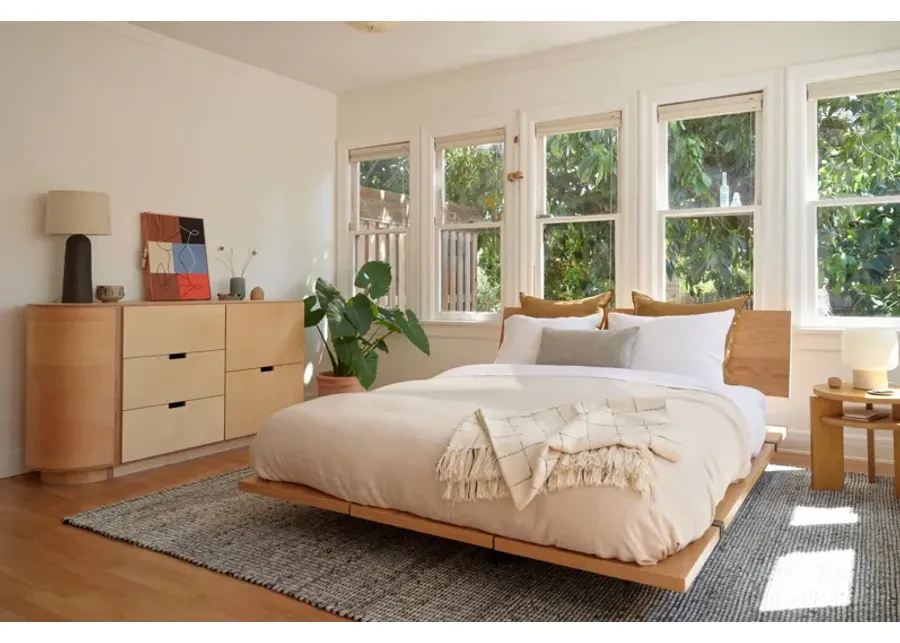 Floyd Queen Bed-67