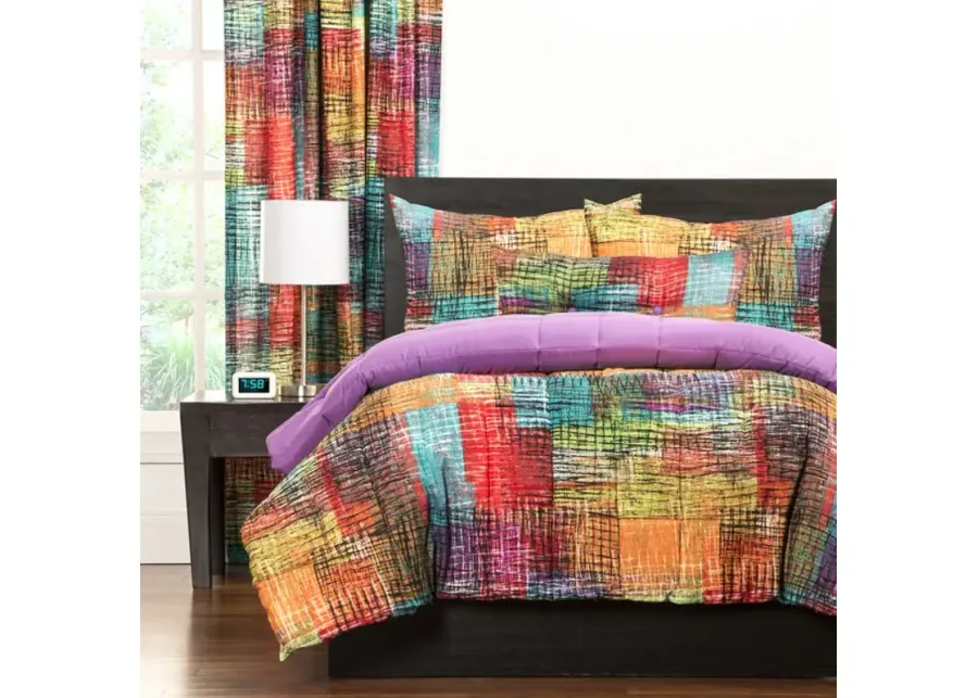 On The Mark Comforter Set