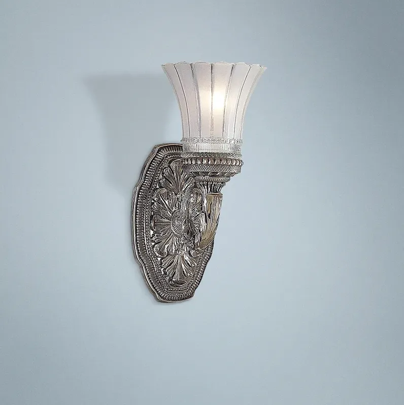 85039-minka-europa-11-1-4-traditional-nickel-and-etched-glass-wall-sconce-silver-1.webp