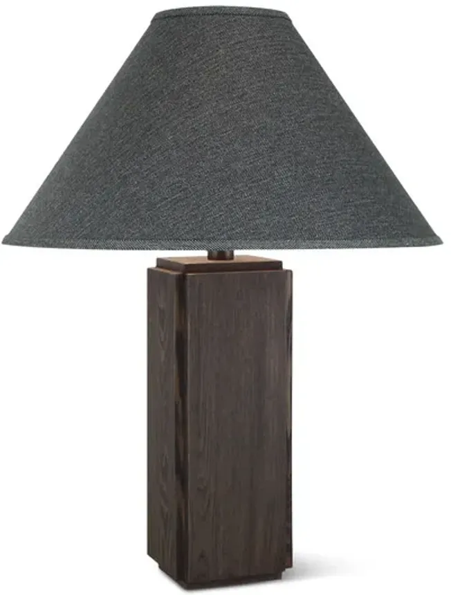 9125-ebbie-table-lamp-1.webp