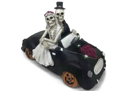 9778-skeleton-couple-1.webp