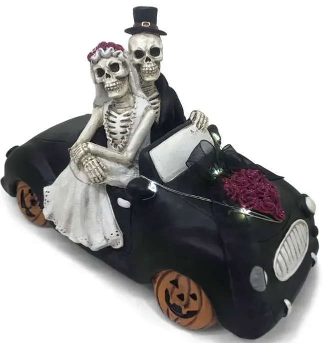 9778-skeleton-couple-1.webp