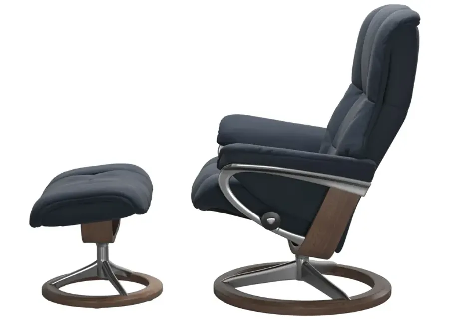 Stressless Mayfair Small Classic Base Chair & Ottoman-29.5
